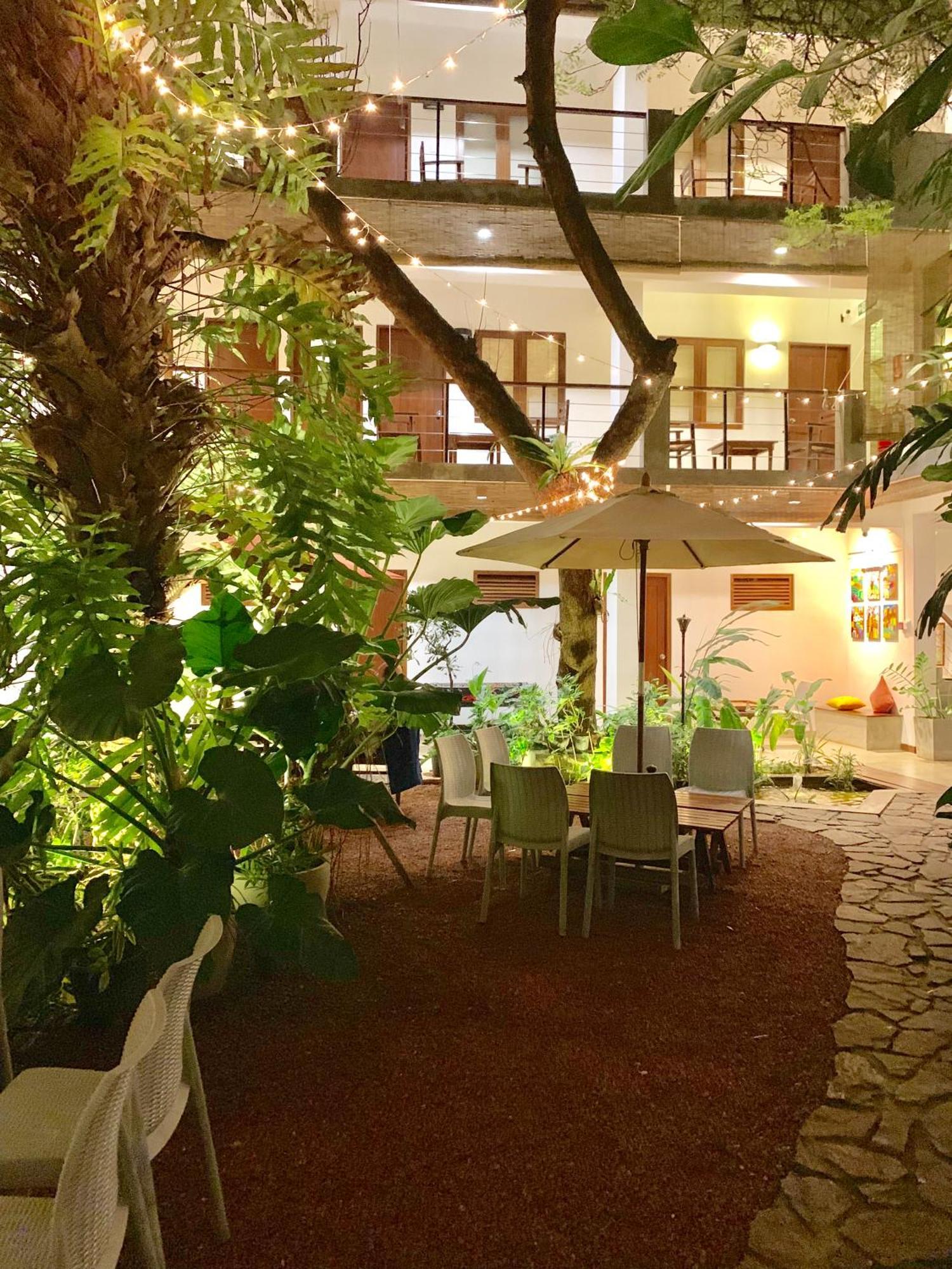 Sayura House Hotel Colombo Eksteriør billede