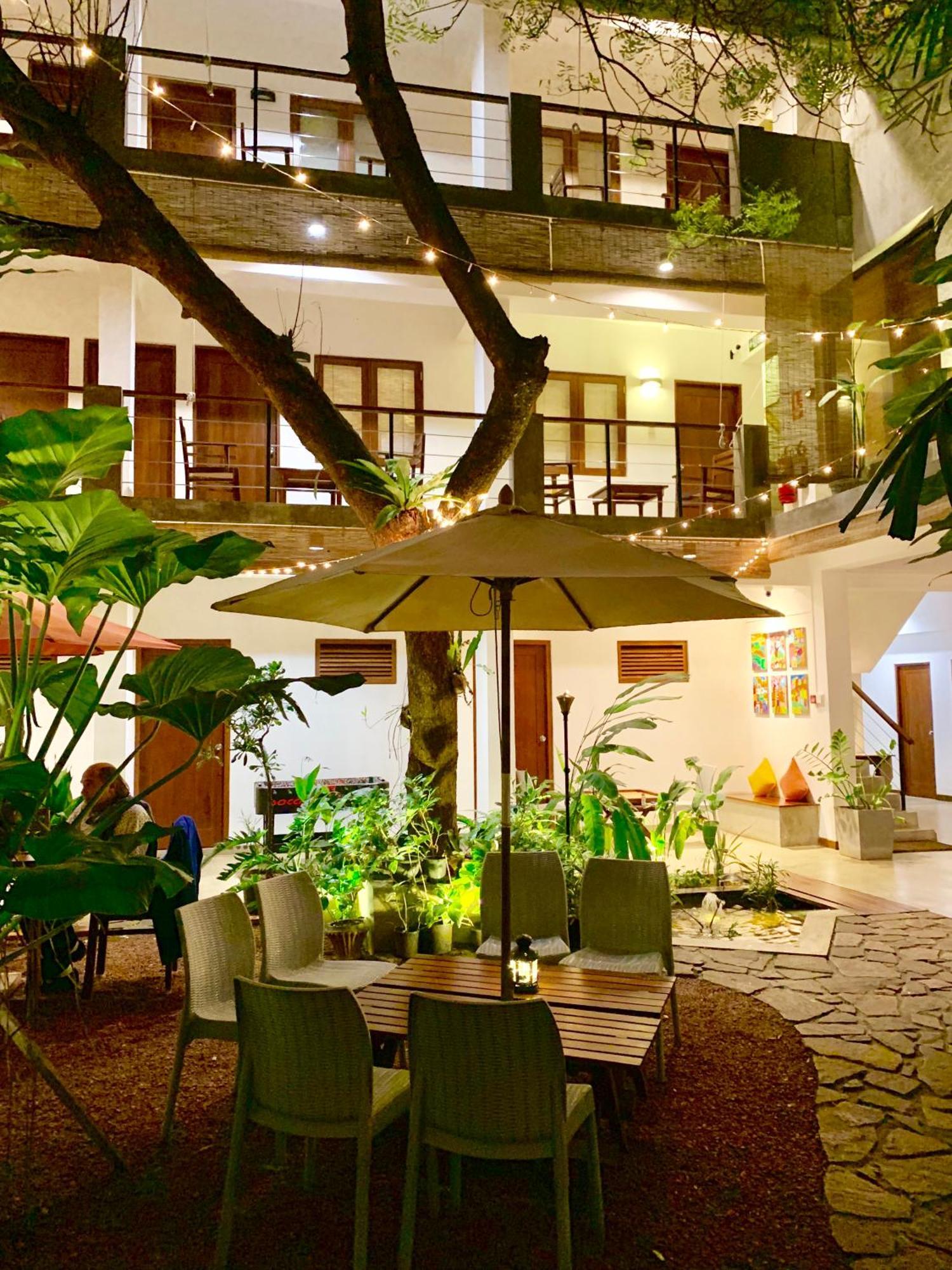 Sayura House Hotel Colombo Eksteriør billede